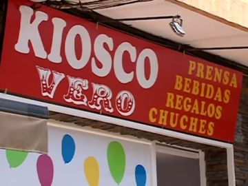 Detenida una quiosquera que vendía 'kits de droga' a adolescentes Detenida una quiosquera que vendía 'kits de droga' a adolescentes