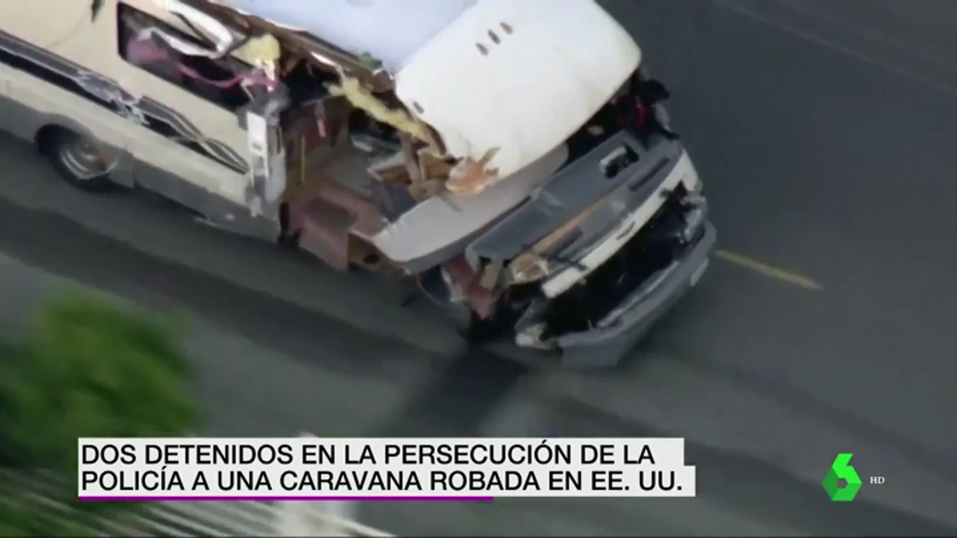 Dos ladrones a bordo de una autocaravana protagonizan una violenta persecución policial en Los Ángeles