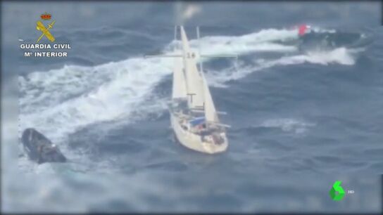 La Guardia Civil intercepta un velero cargado con 600 kilos de coca&iacute;na