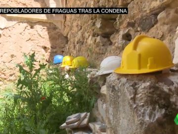 La lucha de los repobladores de Fraguas: obligados a demoler el pueblo que han reconstruido La lucha de los repobladores de Fraguas: obligados a demoler el pueblo que han reconstruido
