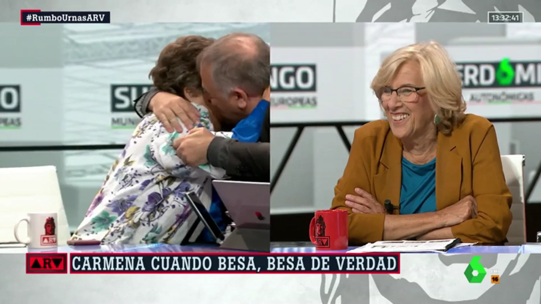 Beso entre Ferreras y Cristina Almeida