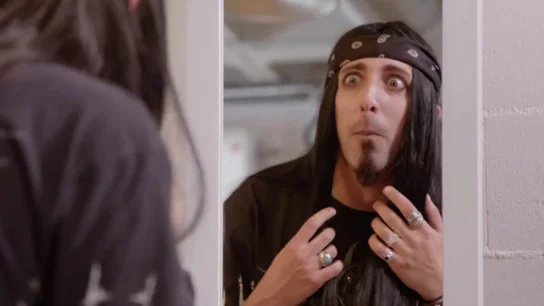 La reacción de El Jefe infiltrado tras ver su transformación: "Esta pinta no la he tenido yo en la vida" La reacción de El Jefe infiltrado tras ver su transformación: "Esta pinta no la he tenido yo en la vida"