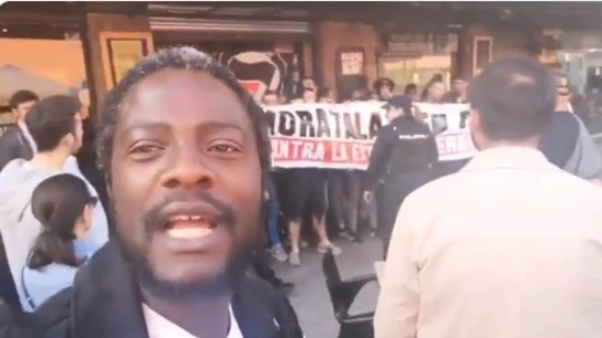 Bertrand Ndongo, afiliado de Vox, ha denunciado el escrache en las redes Bertrand Ndongo, afiliado de Vox, ha denunciado el escrache en las redes