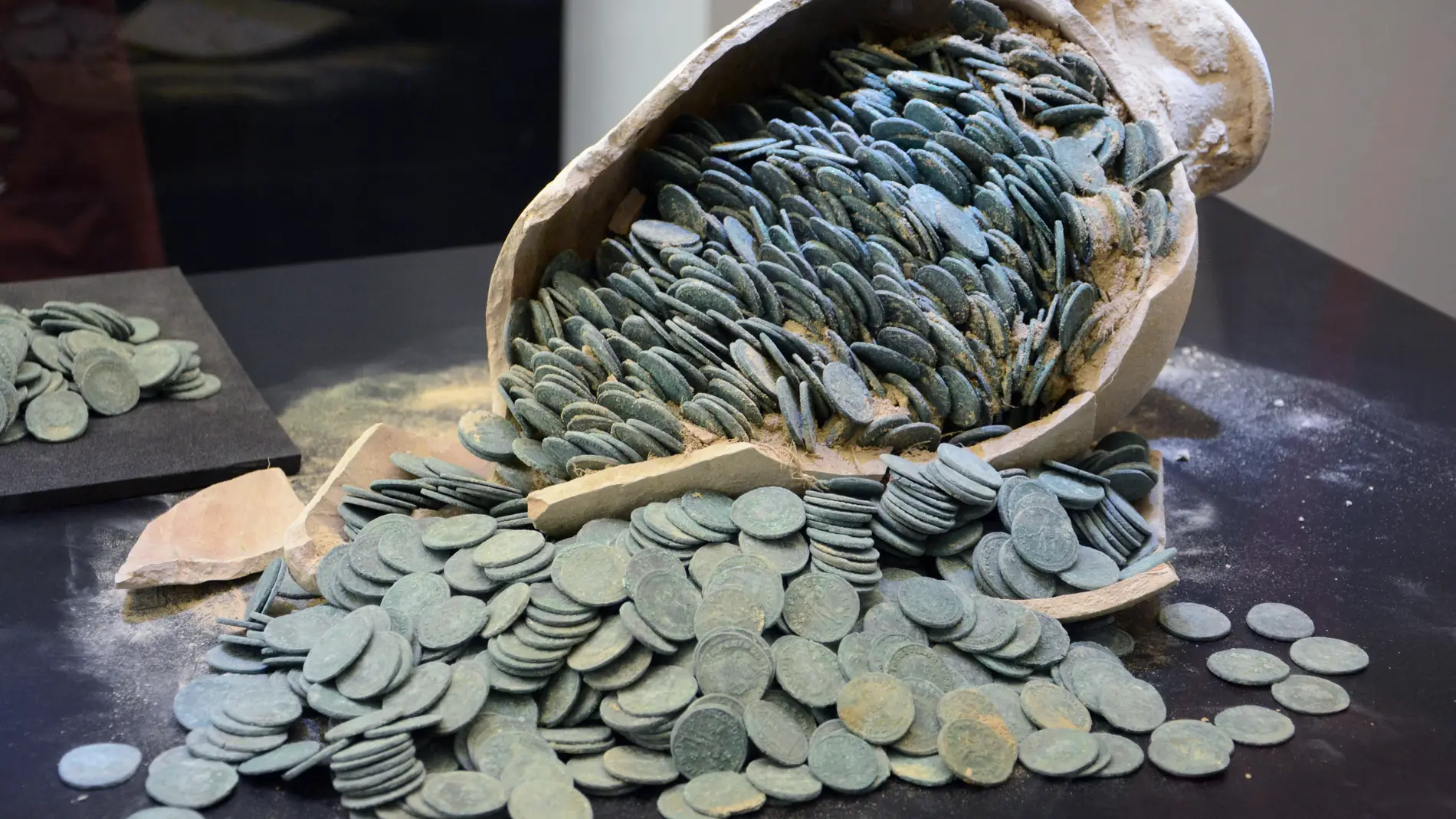 El tesoro romano de Tomares tiene un valor de casi medio millon de euros