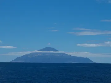 Tristán de Acuña Tristán de Acuña