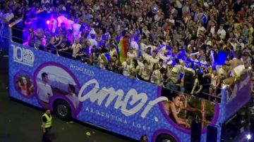 Atascos, Orgullo Gay y viviendas sociales, los temas que complicaron la batalla en Madrid hacia las elecciones