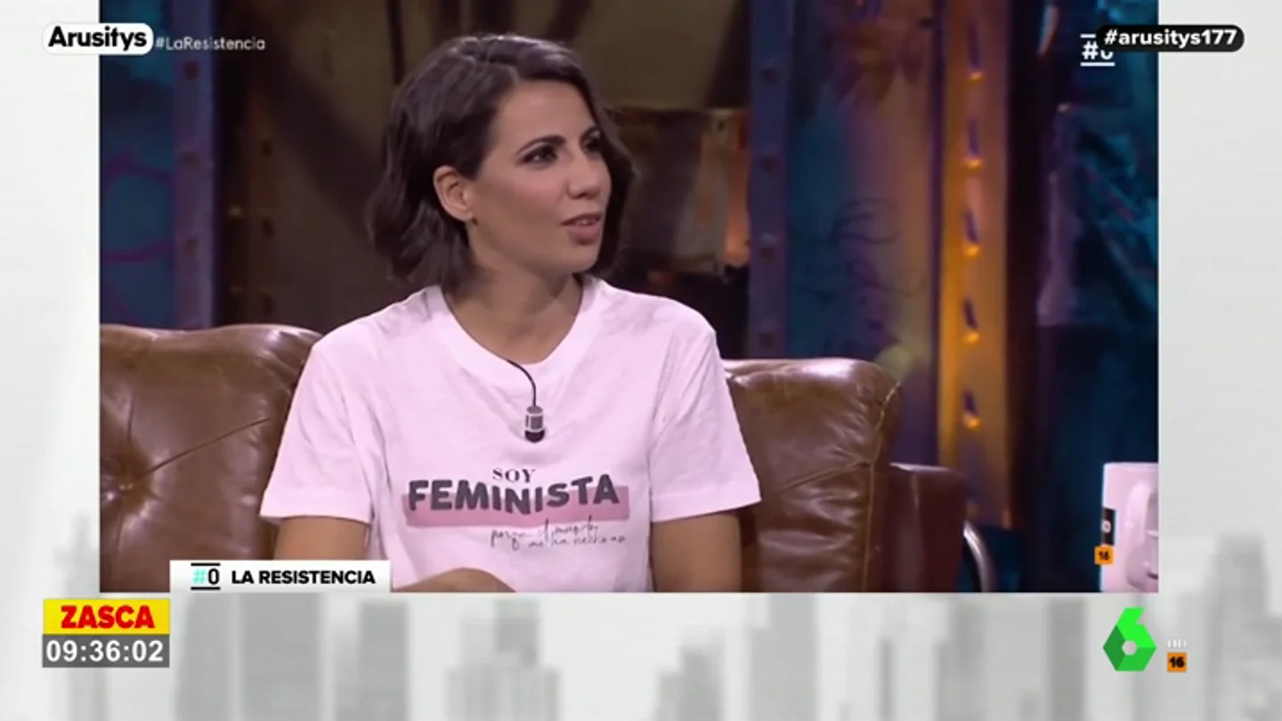 El 'troleo' de Ana Pastor a Broncano: "Soy igual de cómica que tú periodista" El 'troleo' de Ana Pastor a Broncano: "Soy igual de cómica que tú periodista"