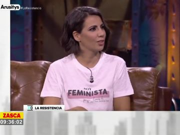 El 'troleo' de Ana Pastor a Broncano: "Soy igual de cómica que tú periodista" El 'troleo' de Ana Pastor a Broncano: "Soy igual de cómica que tú periodista"