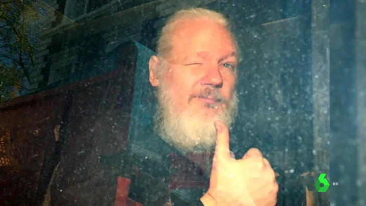 ASSANGE