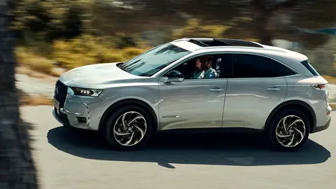 DS7 Crossback E-Tense La versión híbrida del todocamino francés destaca por sus buenas prestaciones