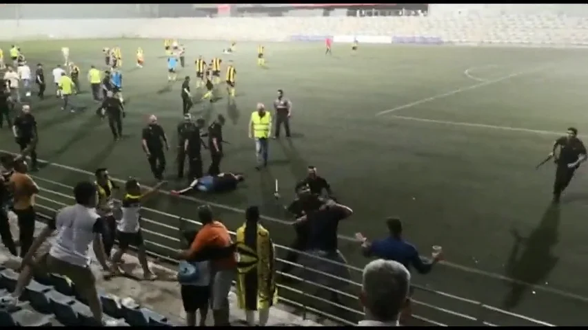 Un detenido tras una pelea multitudinaria en un partido de fútbol en Alcalá de Guadaíra