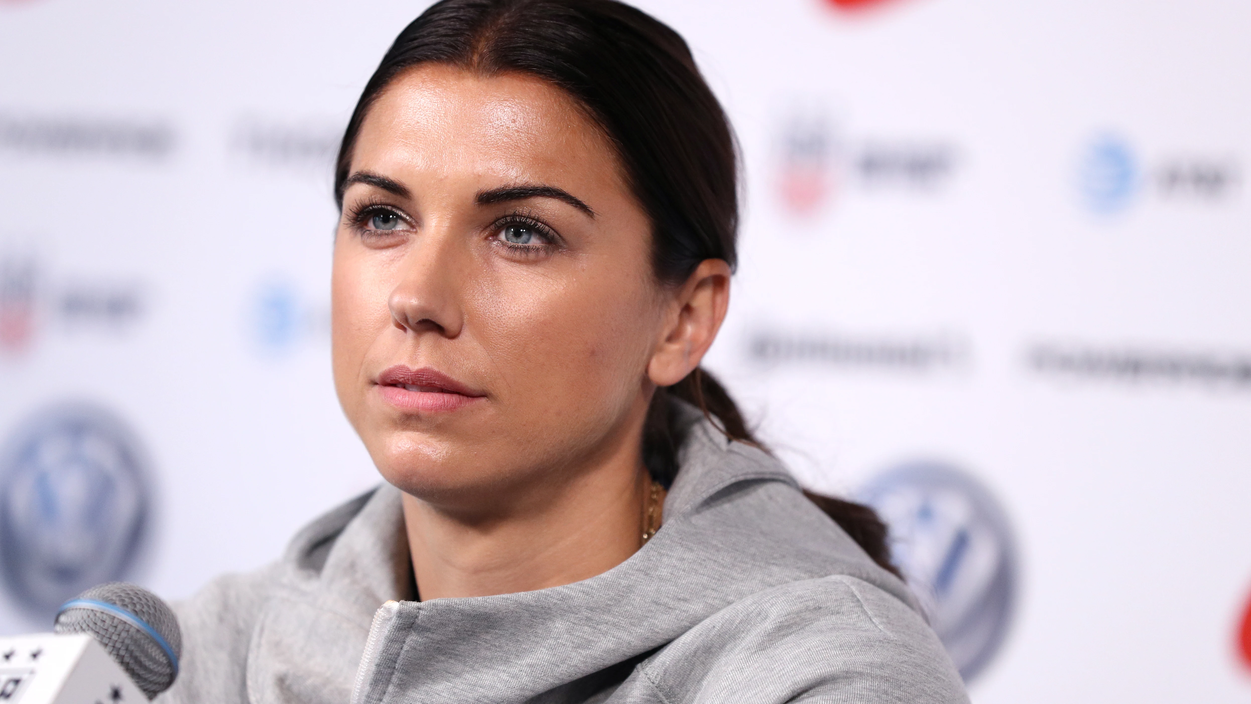 Alex Morgan, en una rueda de prensa