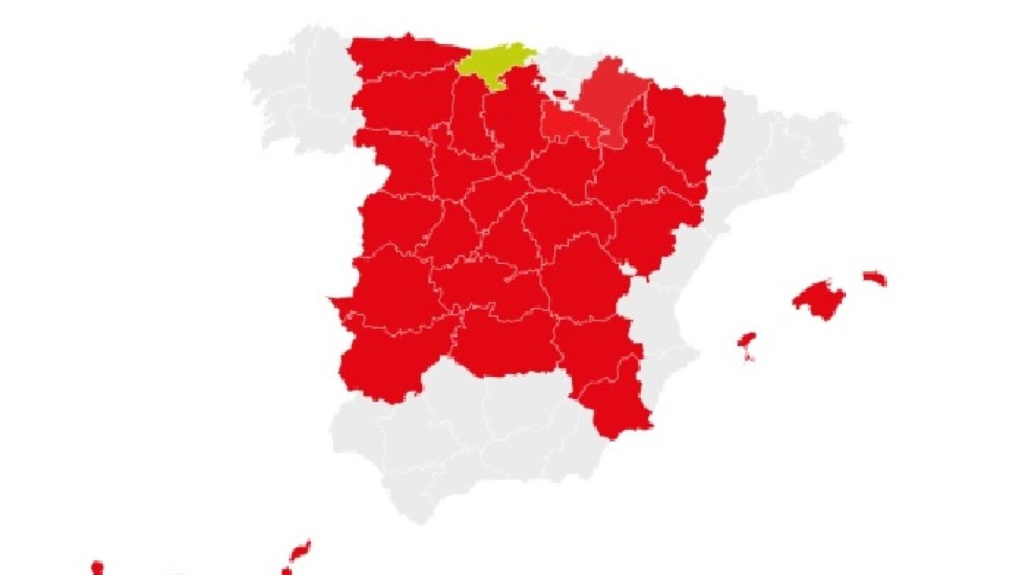 El PSOE ti&ntilde;e de color rojo Espa&ntilde;a