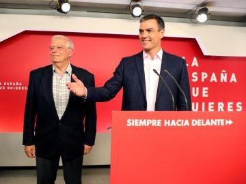 Pedro Sánchez y Josep Borrell Pedro Sánchez y Josep Borrell