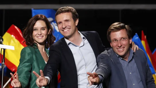 Los populares celebran los resultados Los populares celebran los resultados