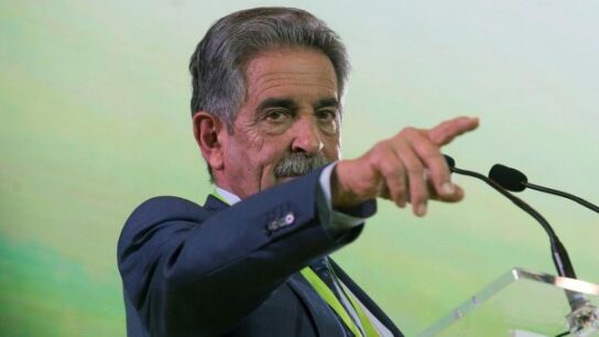 Miguel &Aacute;ngel Revilla