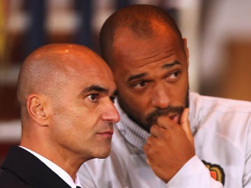 Roberto Martínez dialoga con Henry Roberto Martínez dialoga con Henry