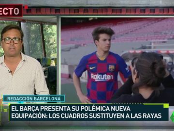 El Barça presenta su camiseta a cuadros El Barça presenta su camiseta a cuadros