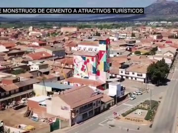 'Titanes': grafiteros y personas con discapacidad dan vida a los grises muros de los pueblos de Ciudad Real 'Titanes': grafiteros y personas con discapacidad dan vida a los grises muros de los pueblos de Ciudad Real