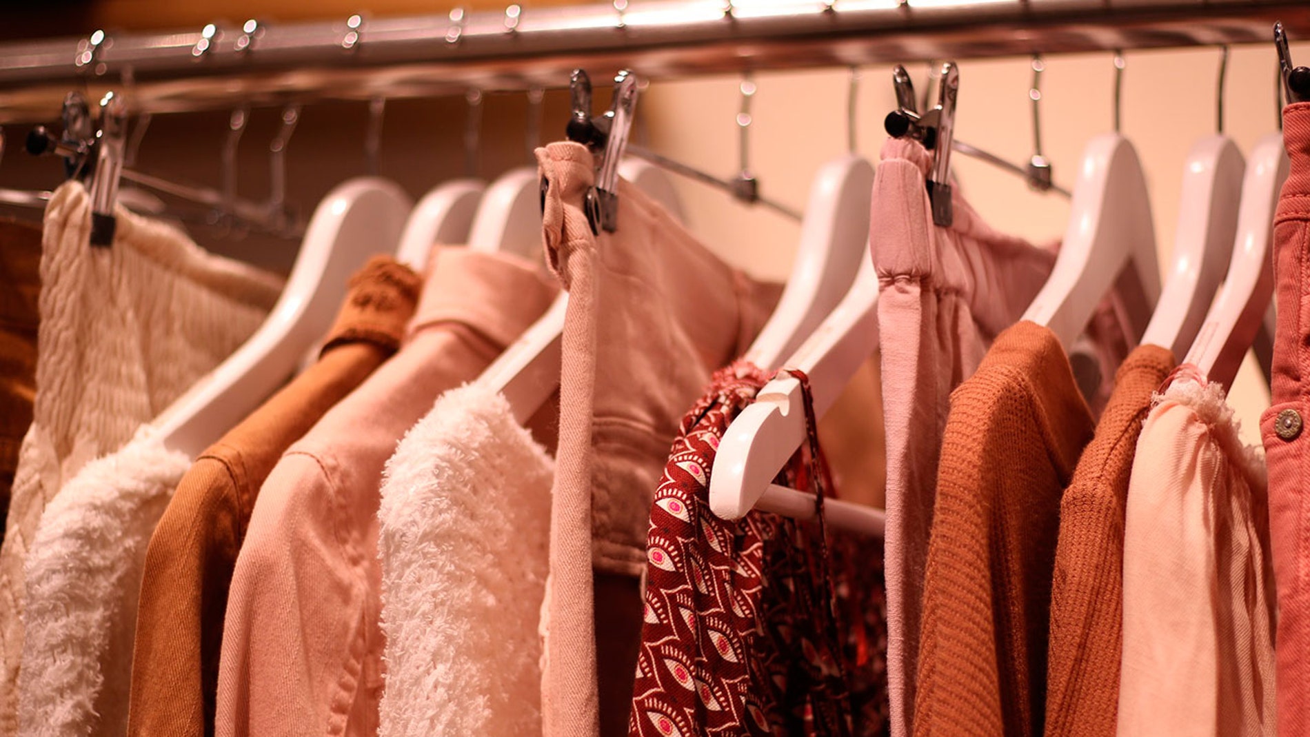 El Shazam de la ropa: Amazon lanza función para encontrar prendas te gusten con una simple foto