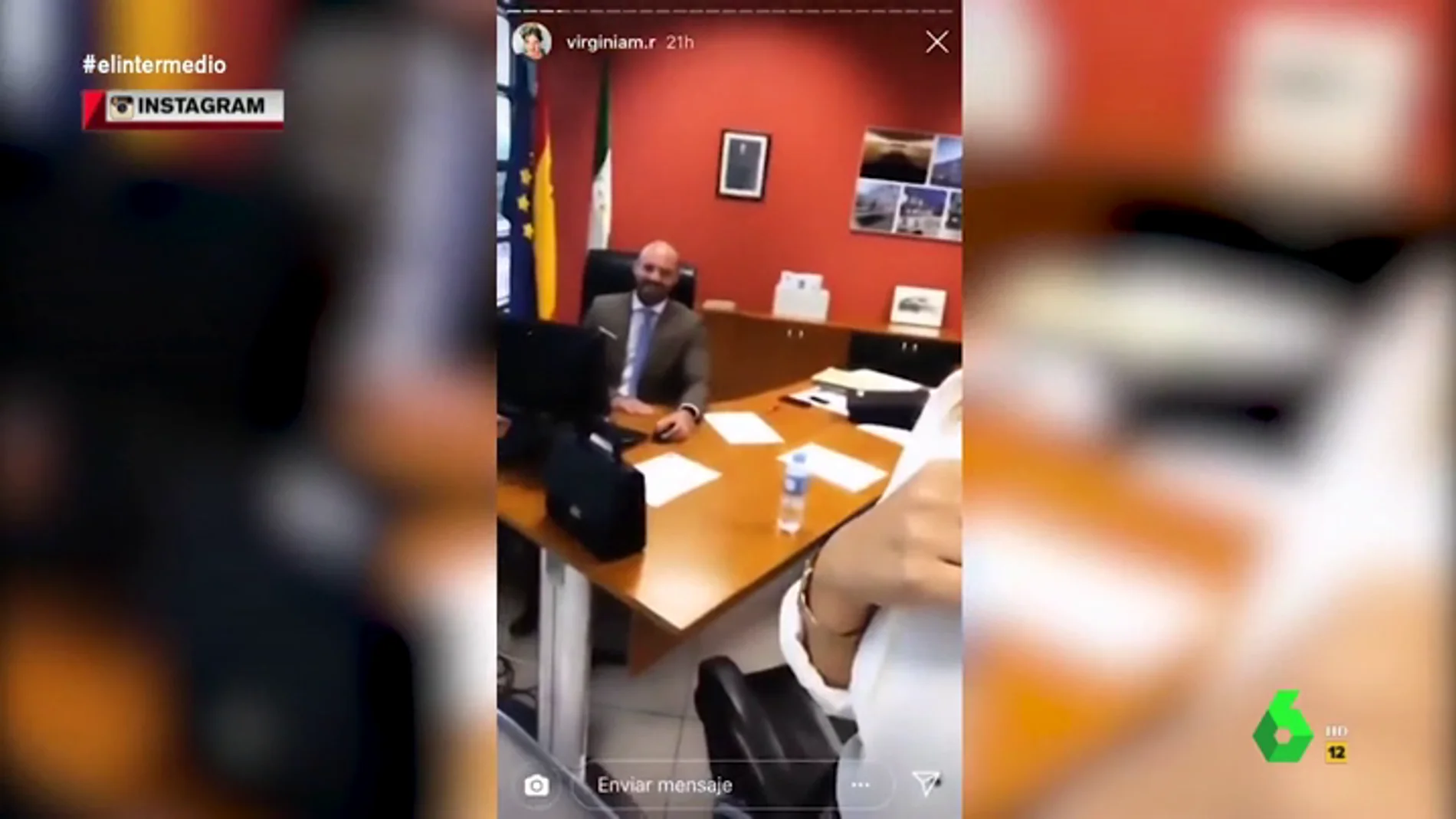 La polémica visita de la pareja de un político andaluz a su despacho oficial: "Esto hay que remodelarlo"