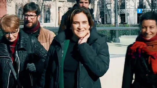 Ana Pastor entrevista a Ada Colau, este domingo en El Objetivo Ana Pastor entrevista a Ada Colau, este domingo en El Objetivo