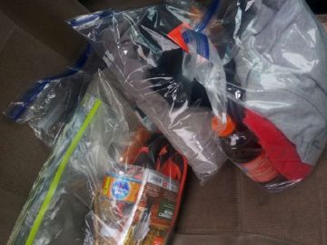 Bolsas de comida e higiene para personas sin hogar Bolsas de comida e higiene para personas sin hogar