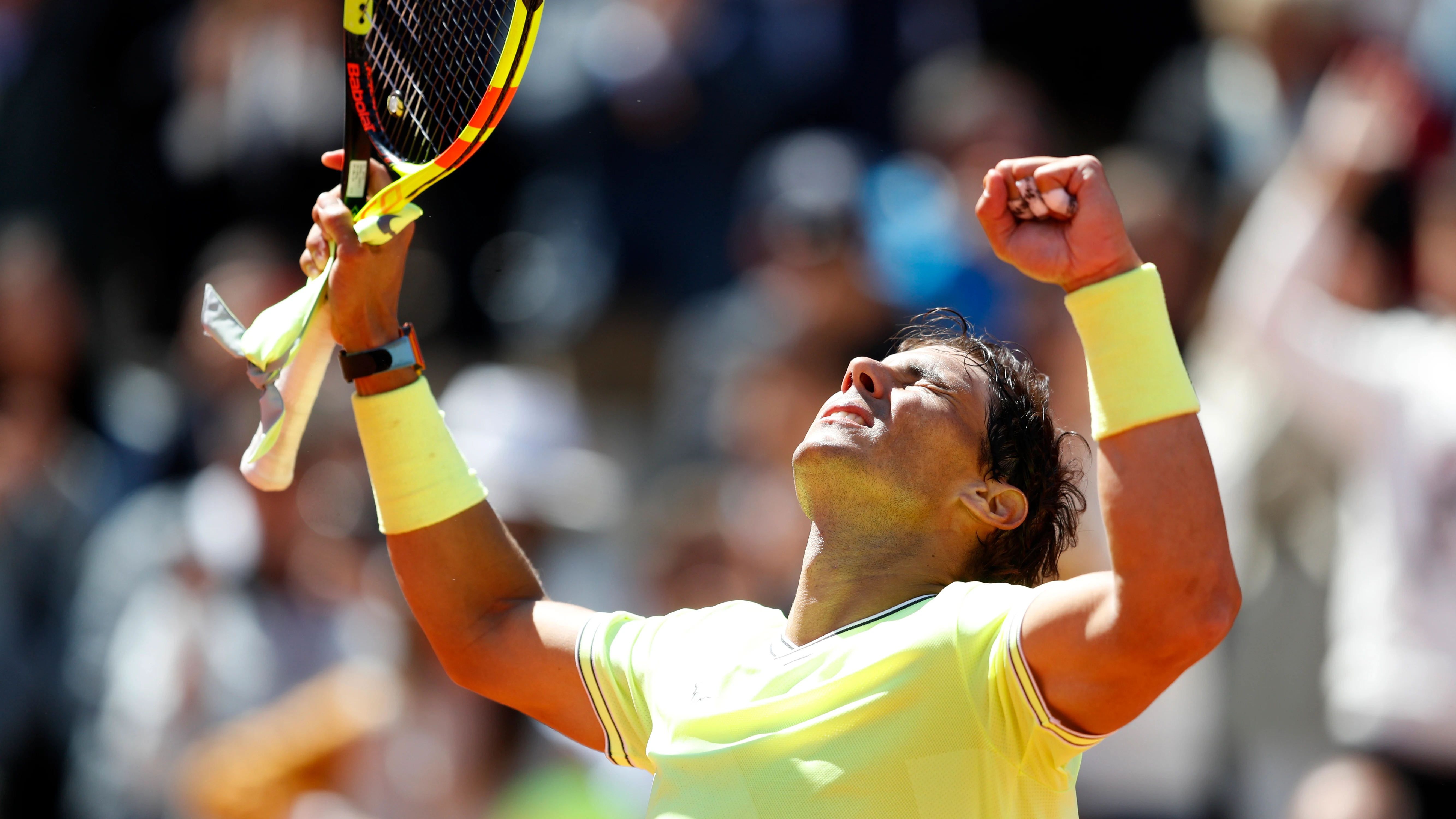 Rafa Nadal celebra su victoria contra Federer