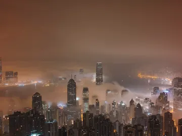 En las ciudades se da el efecto isla de calor  En las ciudades se da el efecto isla de calor