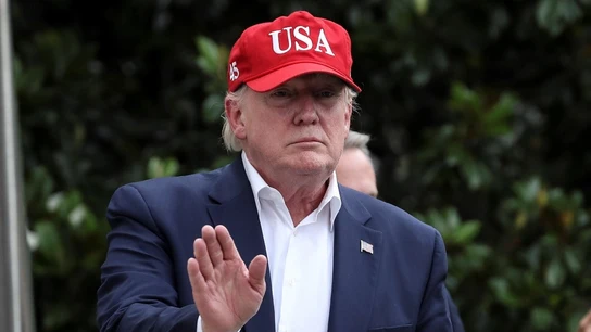 Imagen de Donald Trump entrando en la Casa Blanca Imagen de Donald Trump entrando en la Casa Blanca