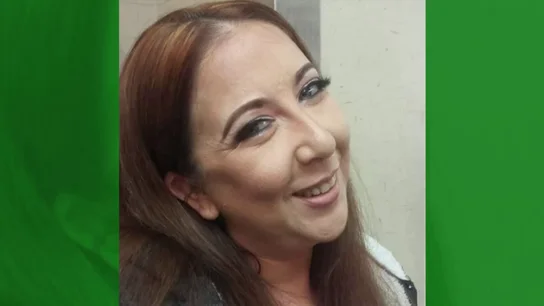 Abren el cráneo a una mujer para extirparle un tumor cancerígeno y encuentran una tenia Abren el cráneo a una mujer para extirparle un tumor cancerígeno y encuentran una tenia