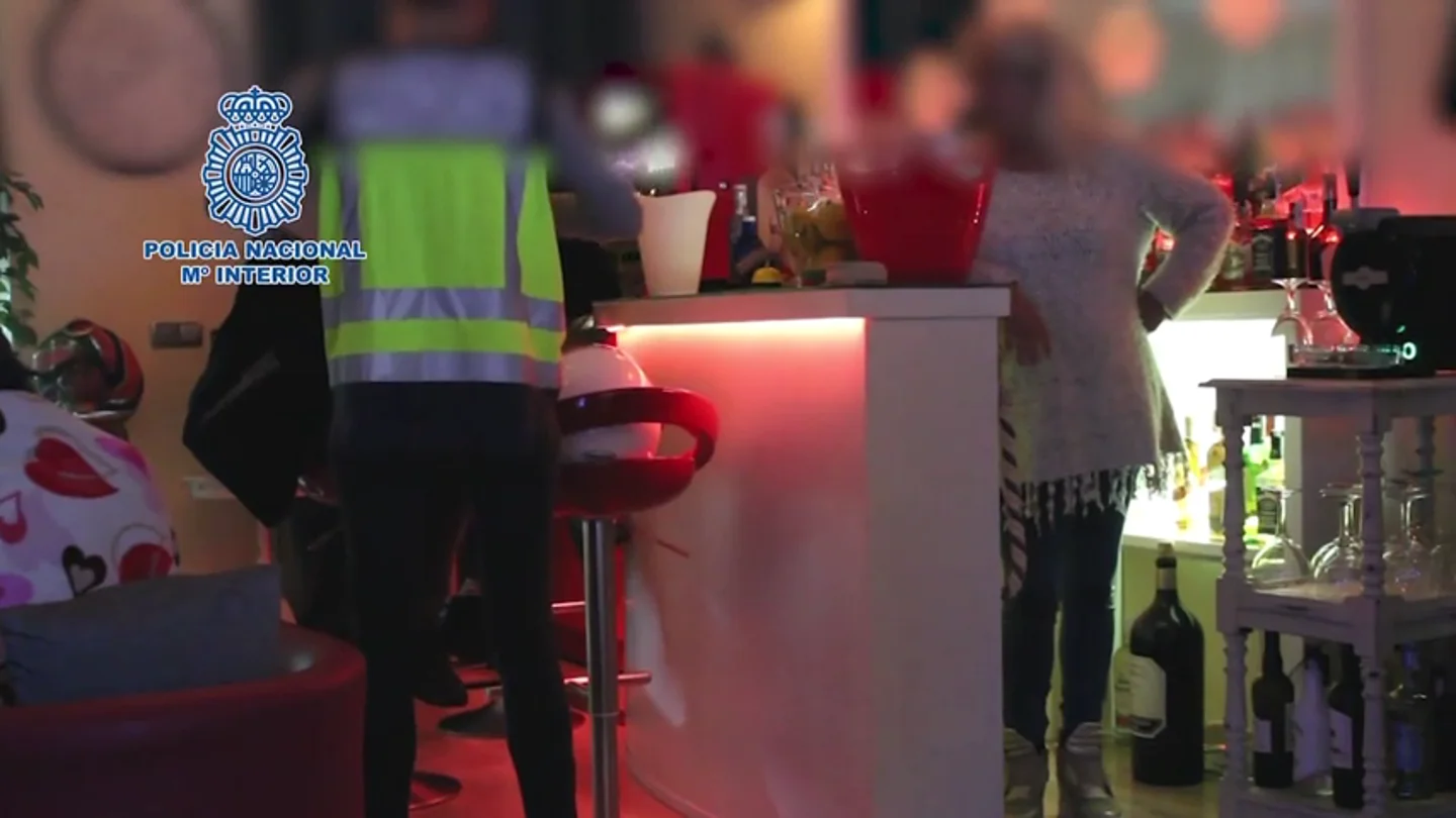 Liberan a ocho mujeres víctimas de una red de explotación sexual en Marbella Liberan a ocho mujeres víctimas de una red de explotación sexual en Marbella