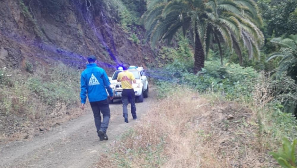 Rescate por el AEA de un hombre en un barranco de La Gomera