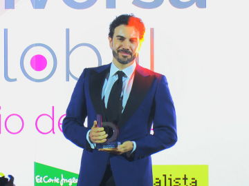 Alberto Herrera recoge el premio 'Diversia de Comunicación 2019' Alberto Herrera recoge el premio 'Diversia de Comunicación 2019'