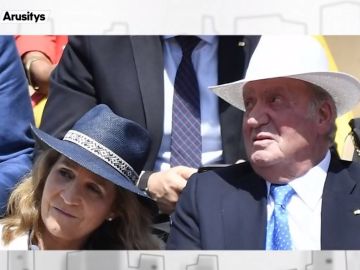 El look del rey Juan Carlos para ver a Rafa Nadal en Roland Garros El look del rey Juan Carlos para ver a Rafa Nadal en Roland Garros