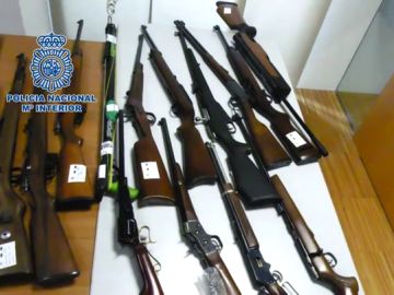 Armas de fuego intervenidas en Galicia Armas de fuego intervenidas en Galicia