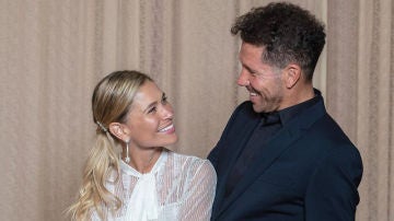 Simeone, con Carla Pereyra