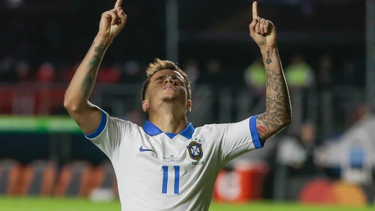 Coutinho celebra un gol Coutinho celebra un gol