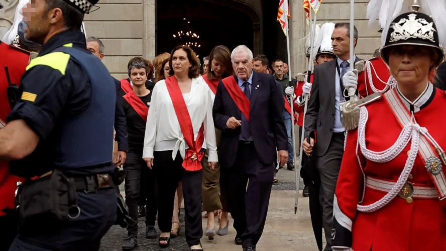 Colau a su salida del Ayuntamiento