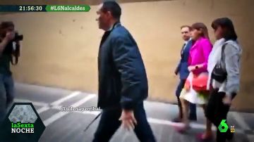 Maite Esporrín (PSN) tiene que salir escoltada del Ayuntamiento de Pamplona tras la proclamación de Maya (NA+) como alcalde 