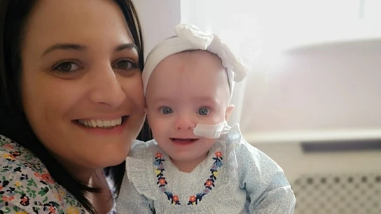 Imagen de una mujer que cumplió su sueño de ser madre tras sufrir 13 abortos Imagen de una mujer que cumplió su sueño de ser madre tras sufrir 13 abortos