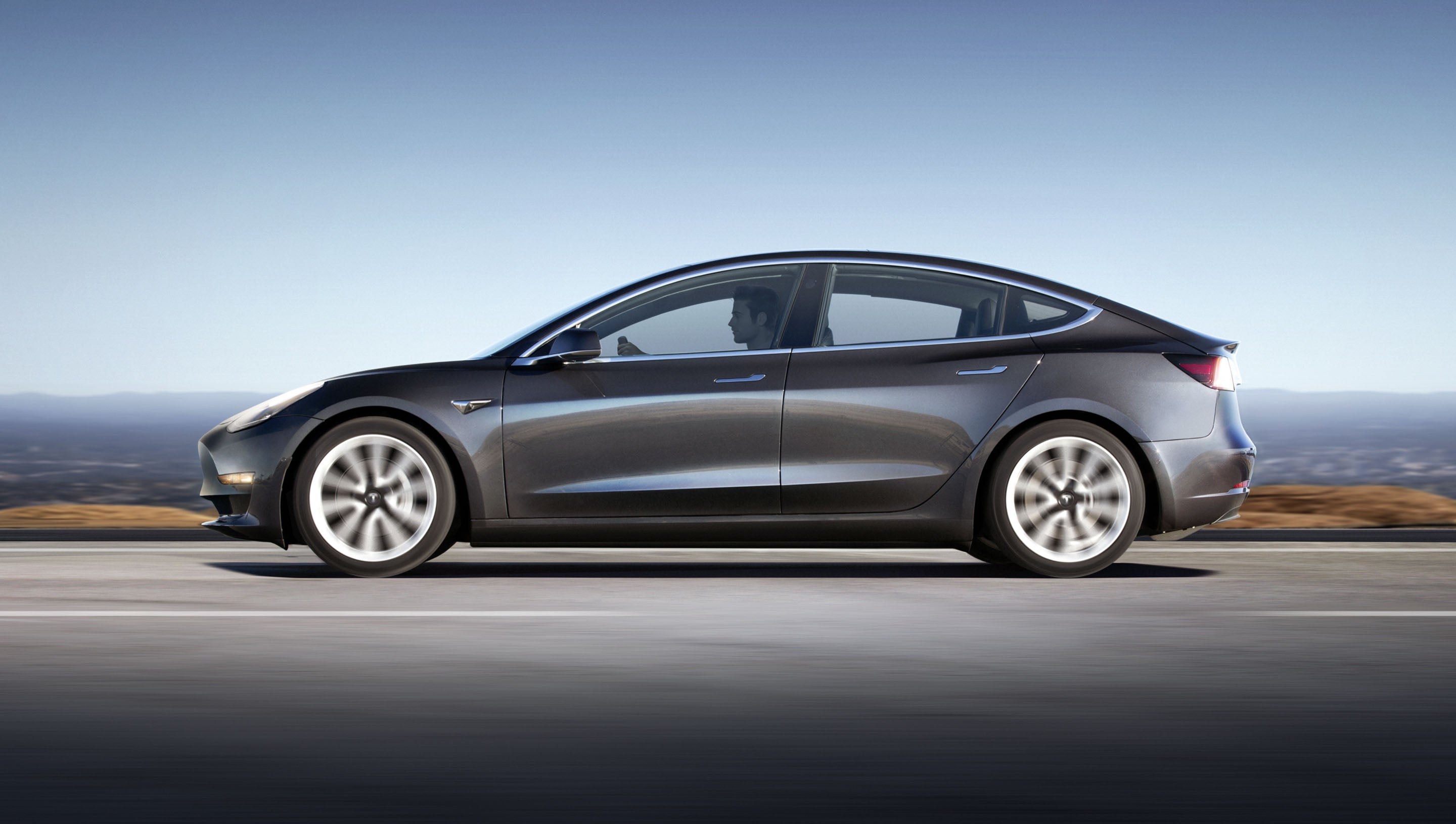 Sin espera: ya puedes comprar un Tesla Model 3 y llevártelo al instante