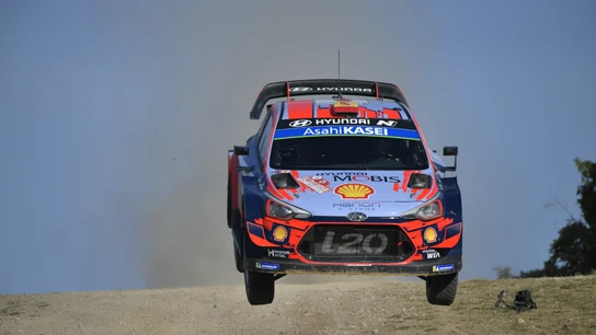 Dani Sordo, en un rally Dani Sordo, en un rally