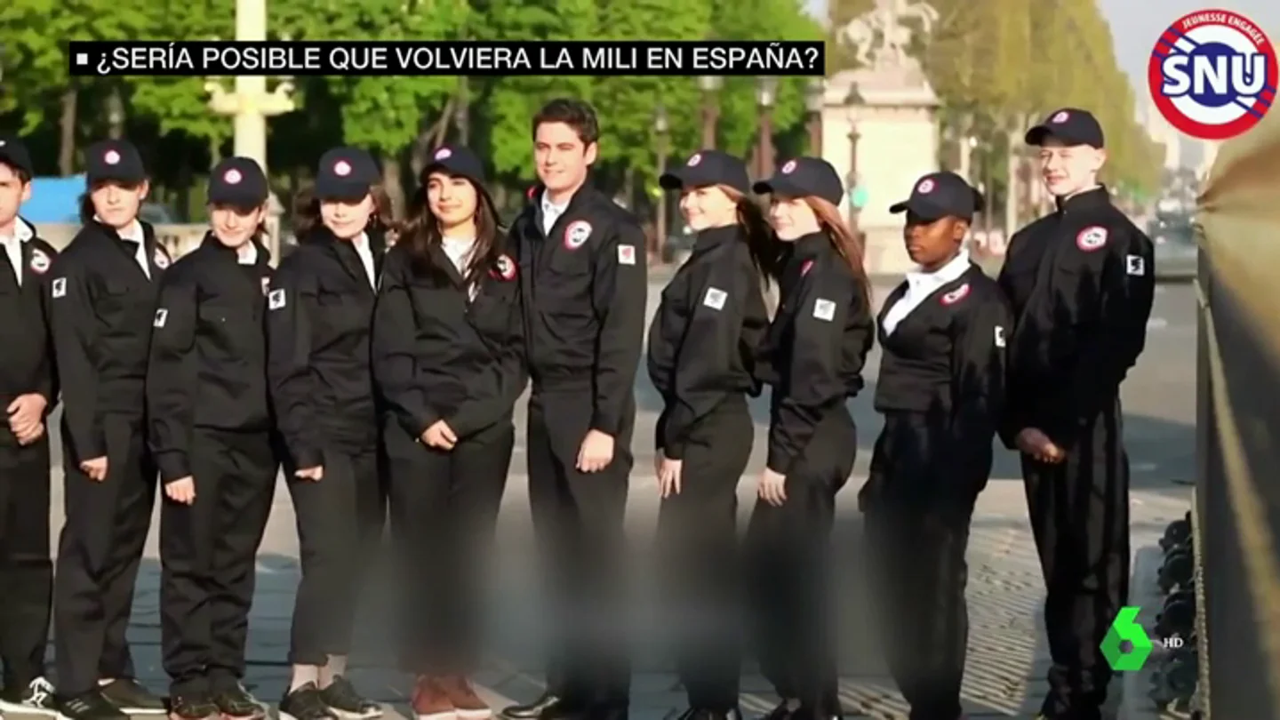 Francia estrena su 'mili' civil para adolescentes Francia estrena su 'mili' civil para adolescentes