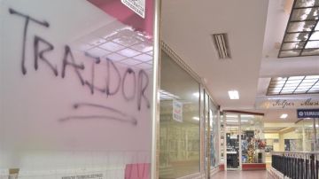 La pintada de 'traidor' contra Jácome