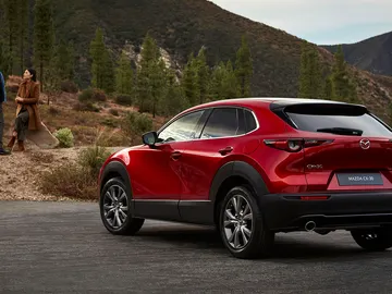 Mazda CX-30  Mazda CX-30