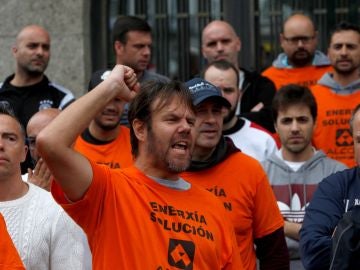 Alcoa llega a un preacuerdo con una empresa suiza para comprar las plantas de Avilés y A Coruña Alcoa llega a un preacuerdo con una empresa suiza para comprar las plantas de Avilés y A Coruña