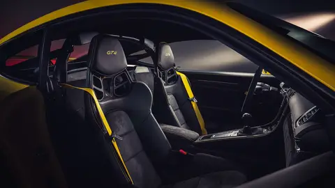 Porsche 718 Cayman GT4 Porsche 718 Cayman GT4