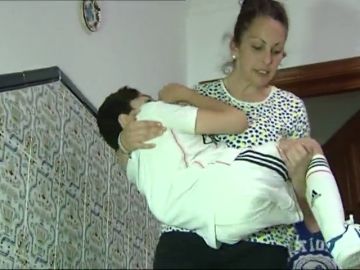 El drama de Manuel: un niño de Jerez atrapado en su casa por culpa de unas escaleras El drama de Manuel: un niño de Jerez atrapado en su casa por culpa de unas escaleras