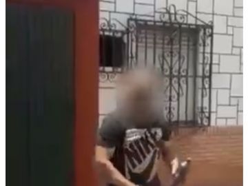 Imagen del hombre que envenenó a gatos en Bormujos Imagen del hombre que envenenó a gatos en Bormujos